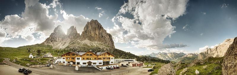 Passo Sella Dolomiti Mountain Resort image
