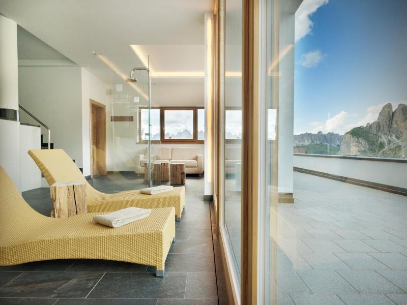 Passo Sella Dolomiti Mountain Resort image