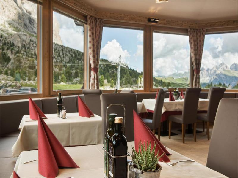 Passo Sella Dolomiti Mountain Resort image