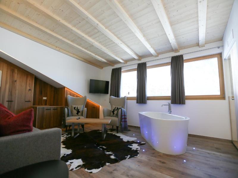 Passo Sella Dolomiti Mountain Resort image