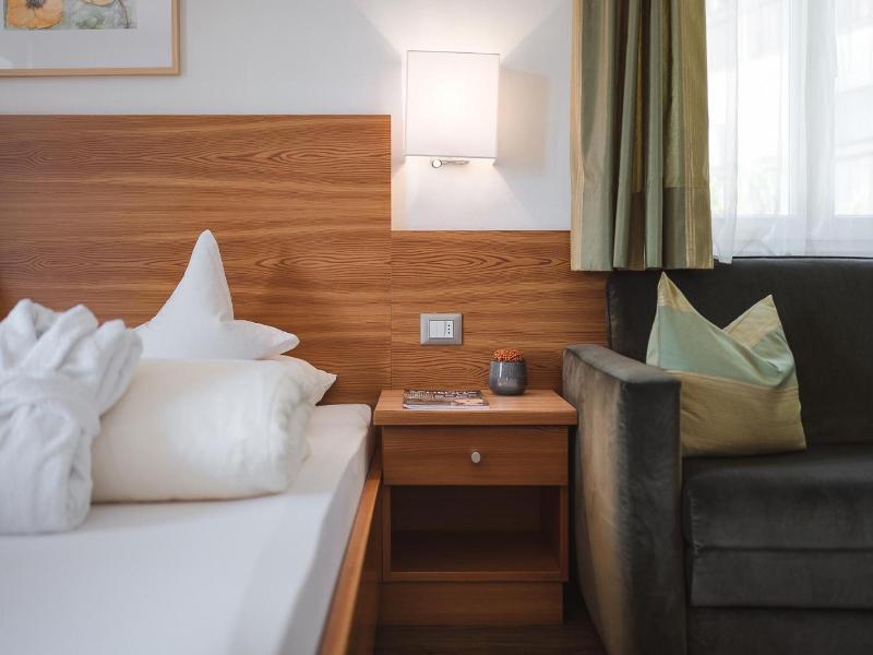 Hotel Schmied Hans image