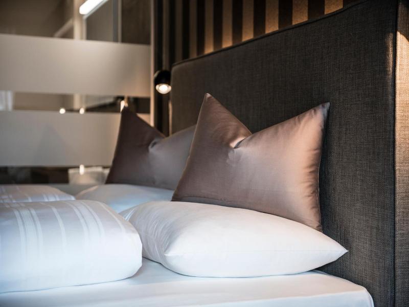 Hotel Schmied Hans image