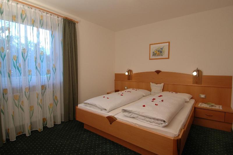 Hotel Schmied Hans image