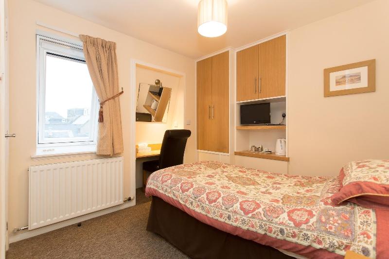 Cedars Guest House image