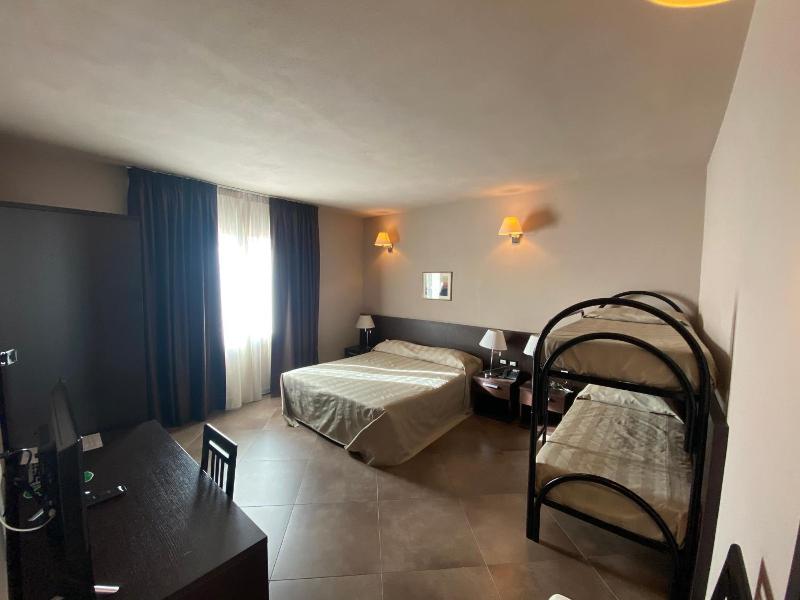 Hotel Le Badie image