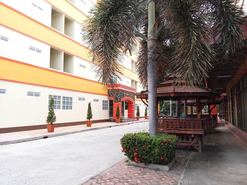Central Park Hotel image