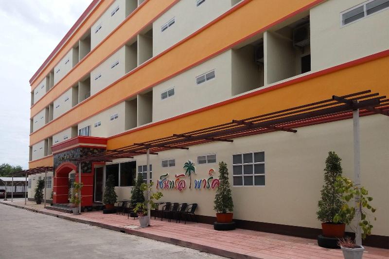 Central Park Hotel image