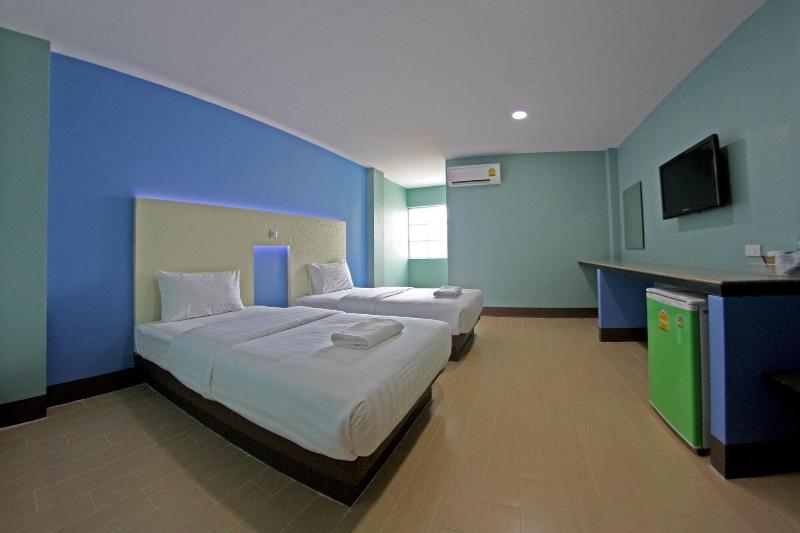 Central Park Hotel image