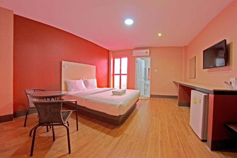 Central Park Hotel image