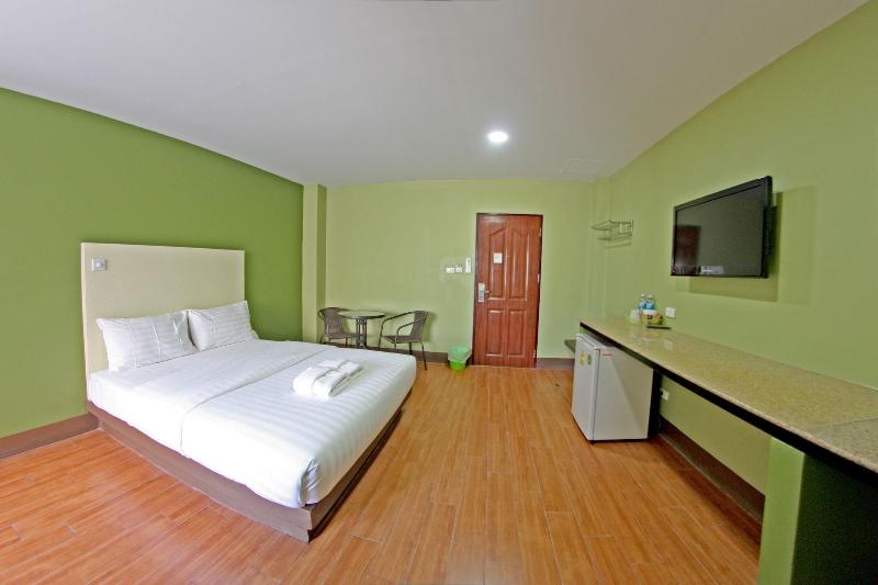 Central Park Hotel image