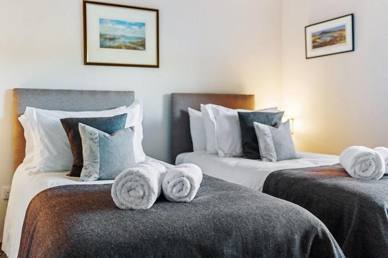 Skye Lodge image