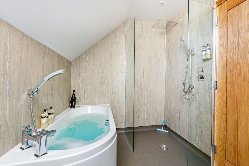 Skye Lodge image