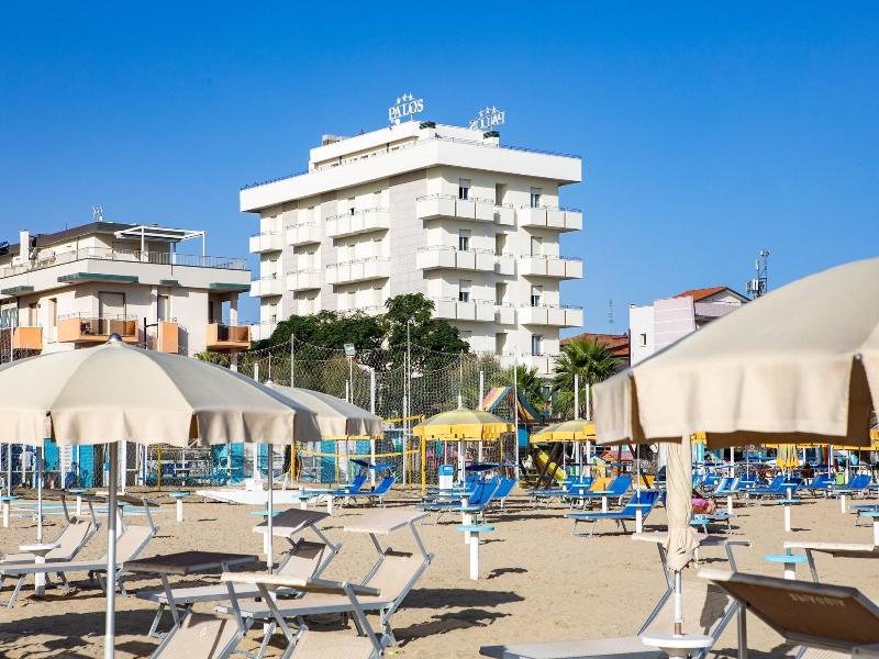 Hotel Palos image