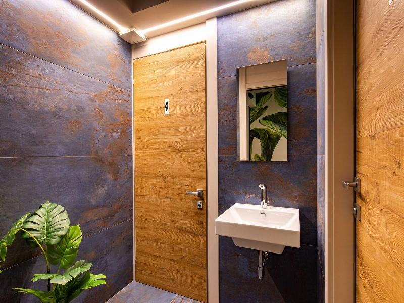 Hotel Palos image