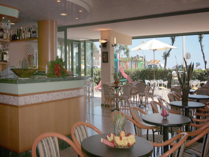 Hotel Palos image