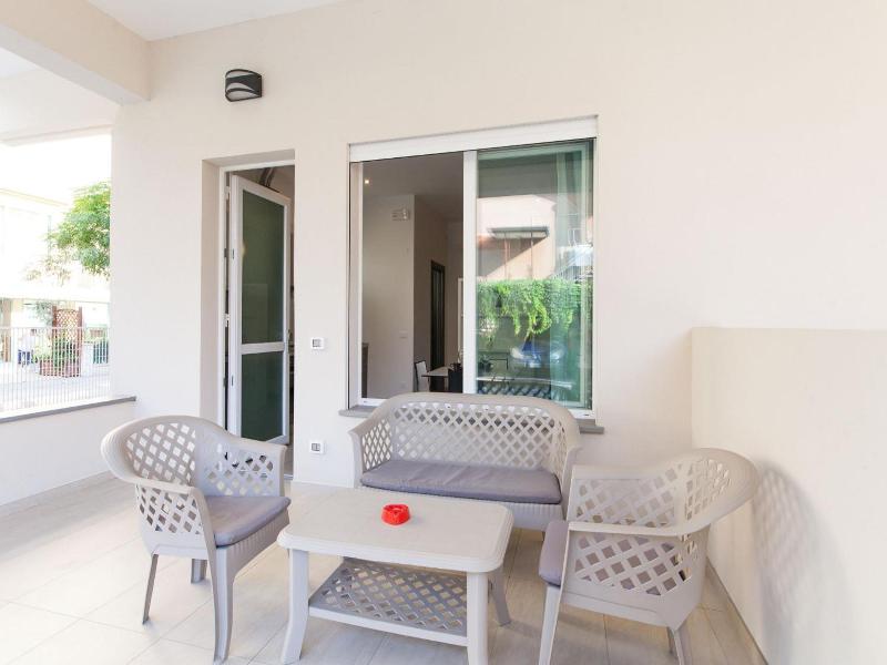 Hotel Palos image