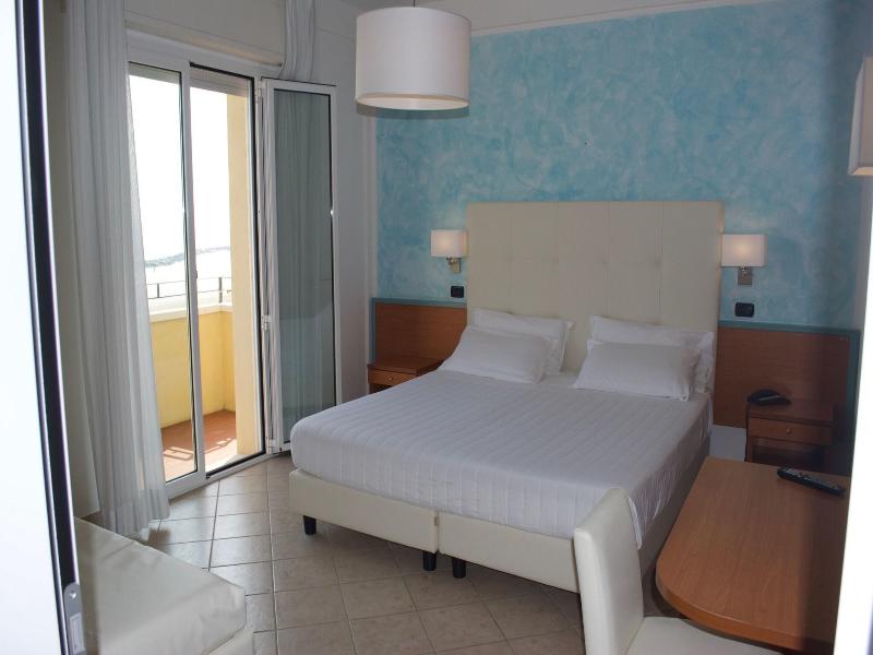 Hotel Palos image