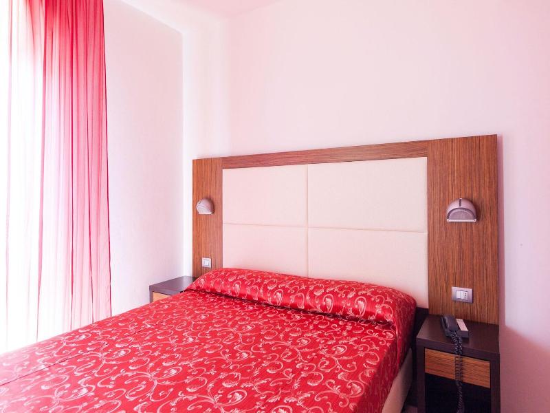 Hotel Palos image