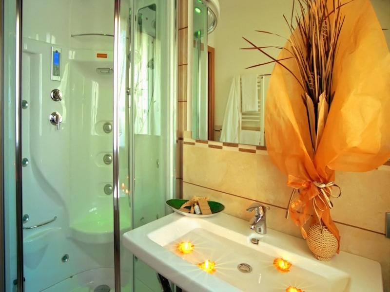 Hotel Palos image