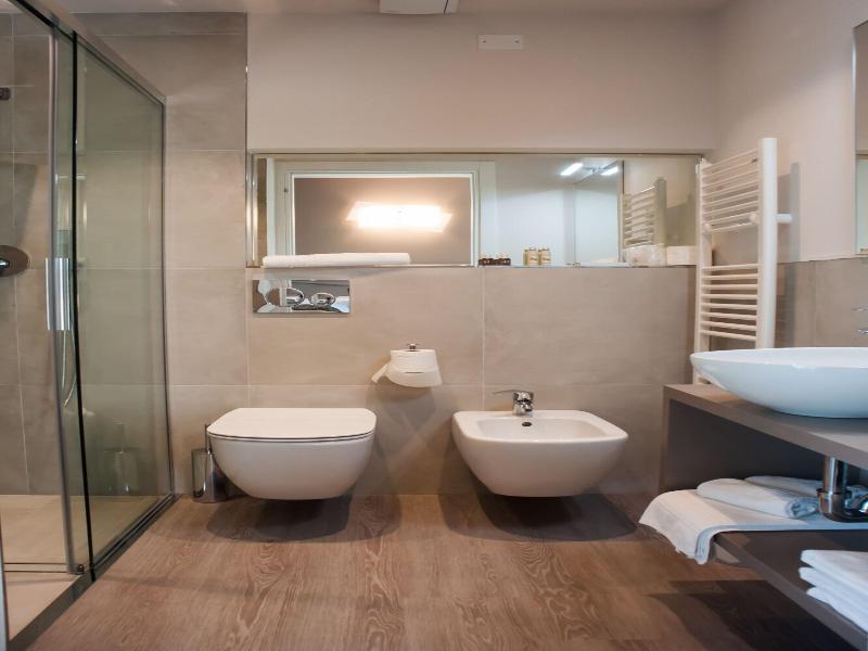 Hotel Palos image