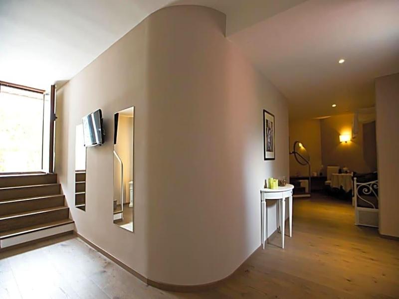 Hotel Tiro A Volo image