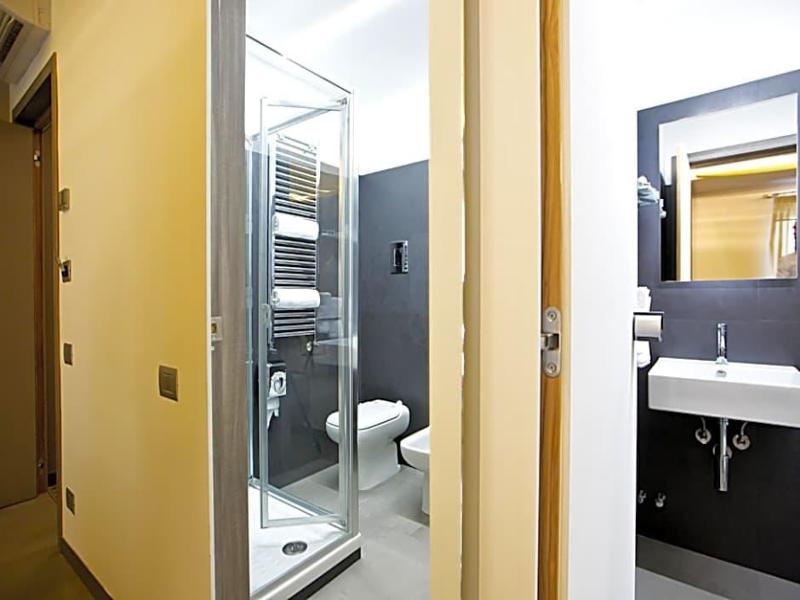 Hotel Tiro A Volo image