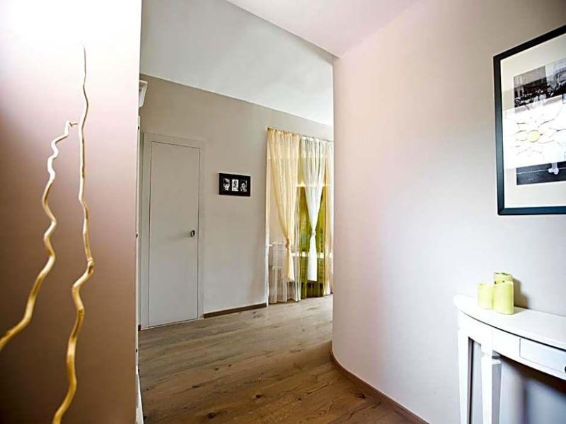 Hotel Tiro A Volo image