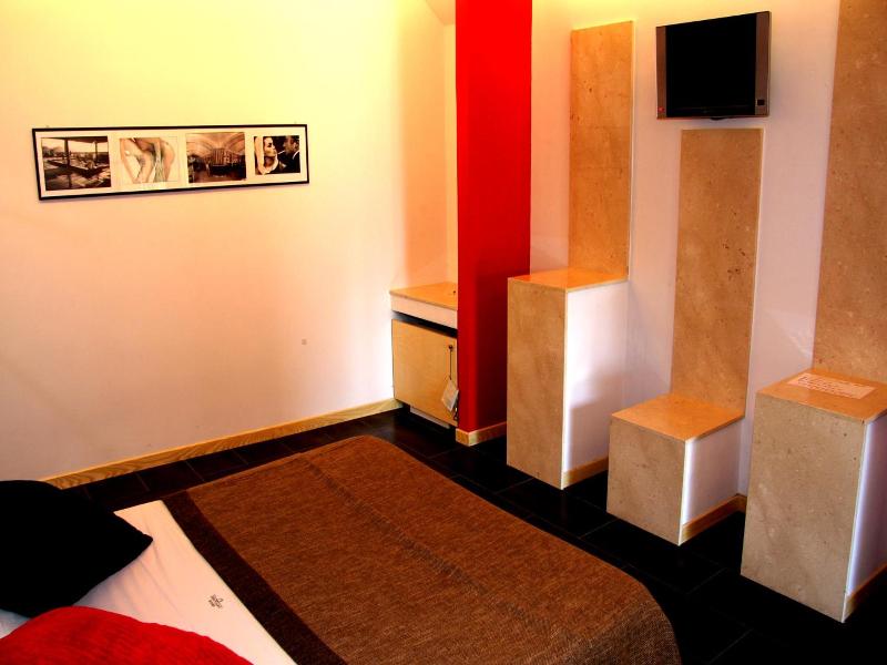 Hotel Tiro A Volo image