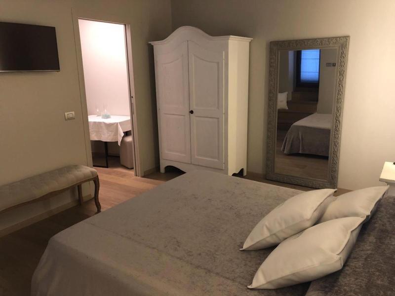 Hotel Tiro A Volo image