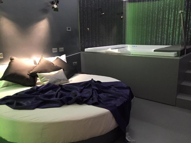 Hotel Tiro A Volo image