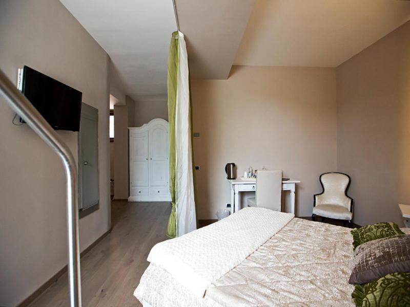 Hotel Tiro A Volo image