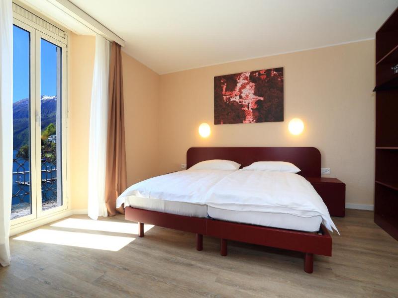 Hotel Elvezia Ascona image