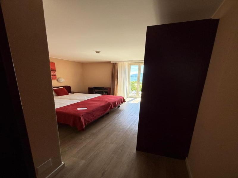 Hotel Elvezia Ascona image