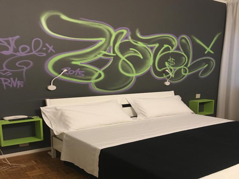 Hotel X image