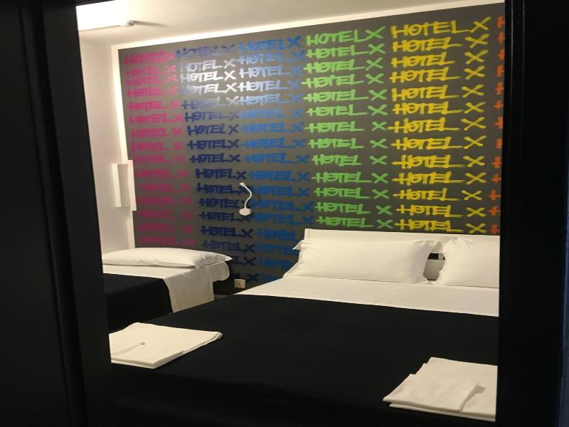 Hotel X image