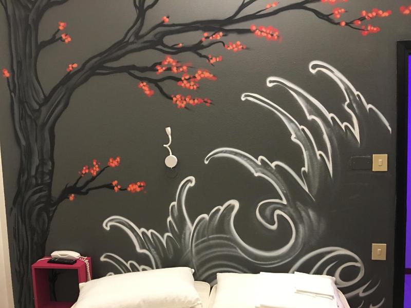 Hotel X image