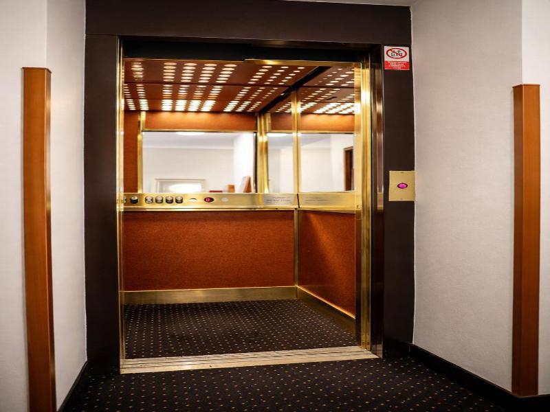 Hotel Pawlovnia image