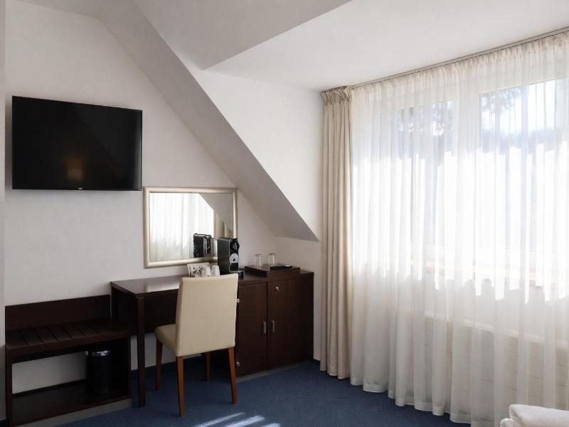 Hotel Pawlovnia image