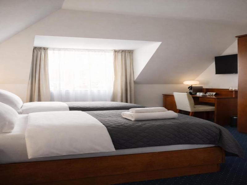 Hotel Pawlovnia image