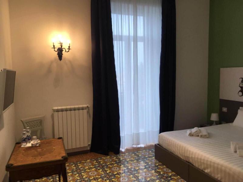 Specchio Di Parthenope image