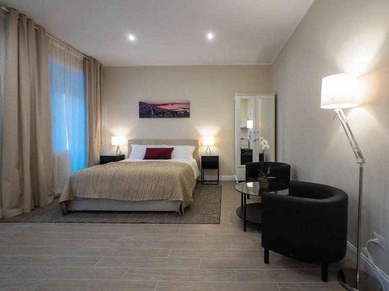 Siliahouse image