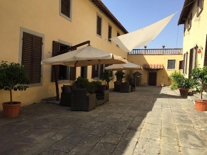Villa Le Farnete — general view