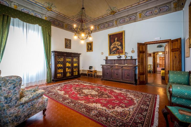 Villa Le Farnete image