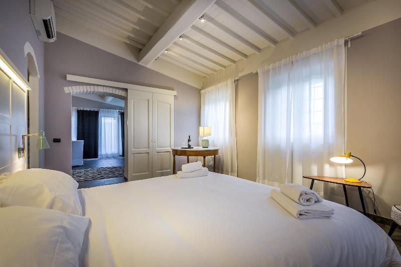 Villa Le Farnete image