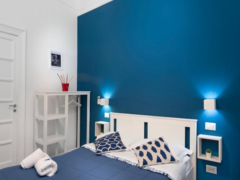 Mellos B&B image