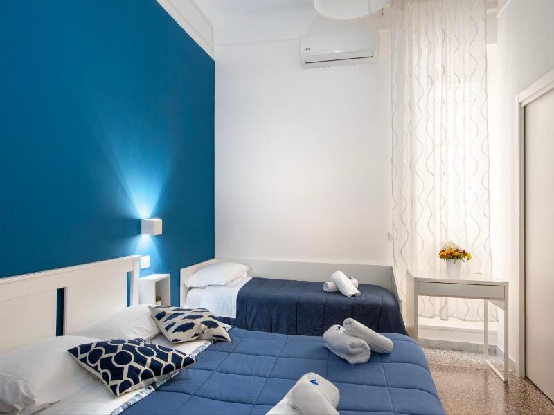 Mellos B&B image