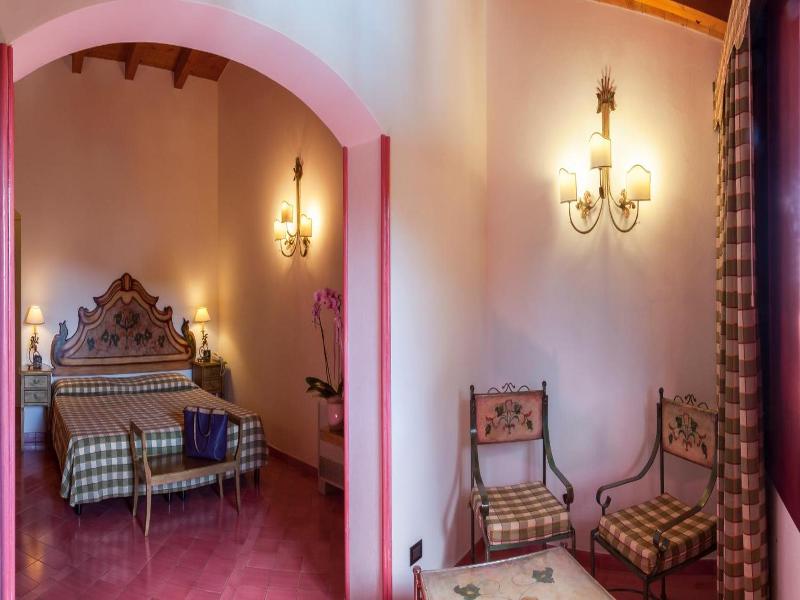 Hotel Barracuda image