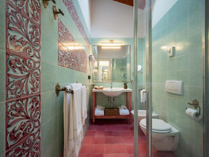 Hotel Barracuda image