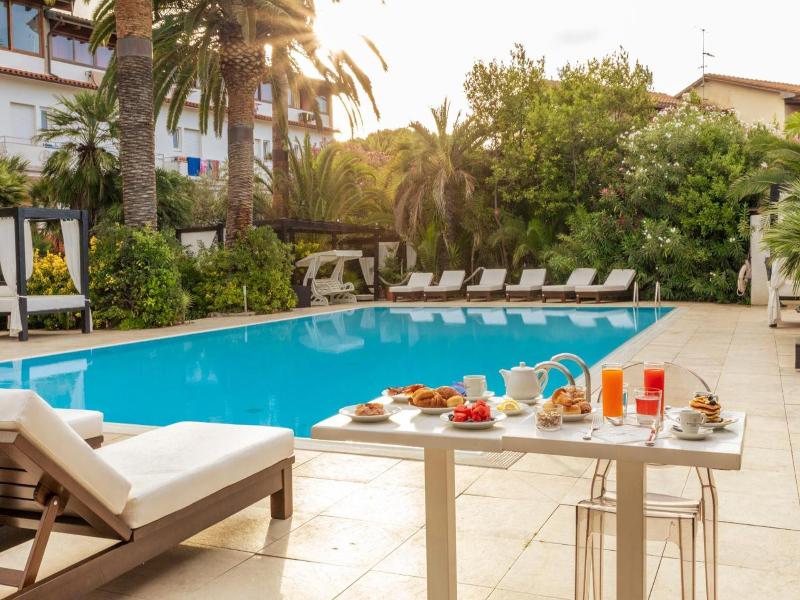 Hotel Barracuda image