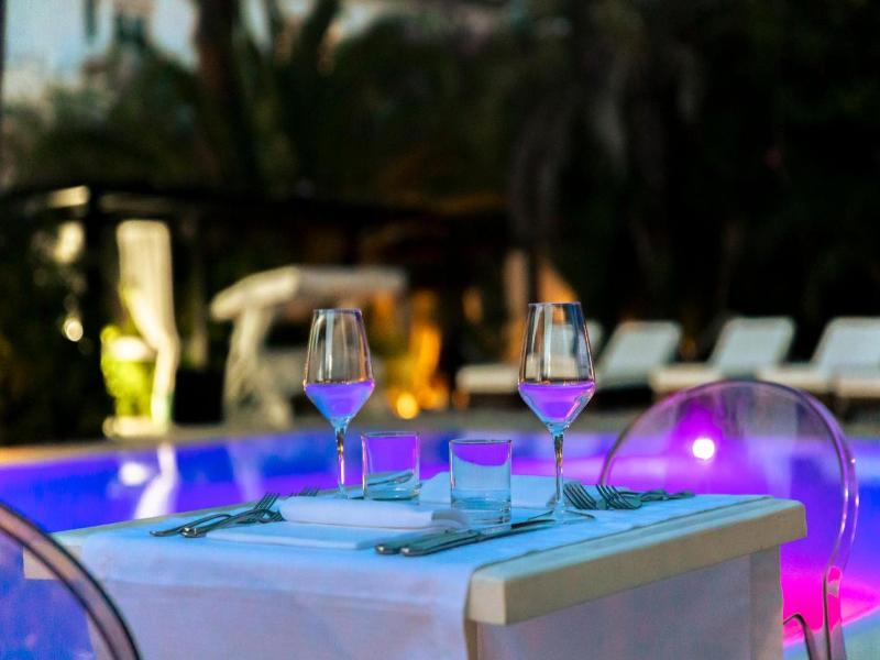 Hotel Barracuda image